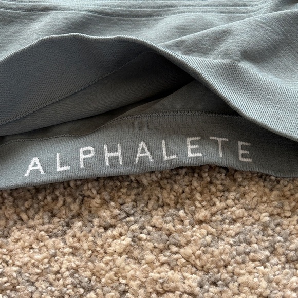 Alphalete Gray Crop Top - Picture 3 of 5
